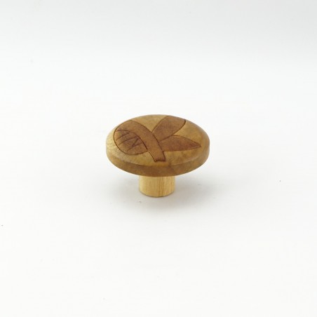 Beech Engraved Wooden Knob (Leaves)