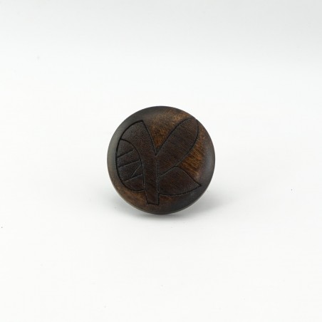 Walnut Engraved Wooden Knob (Leaves)