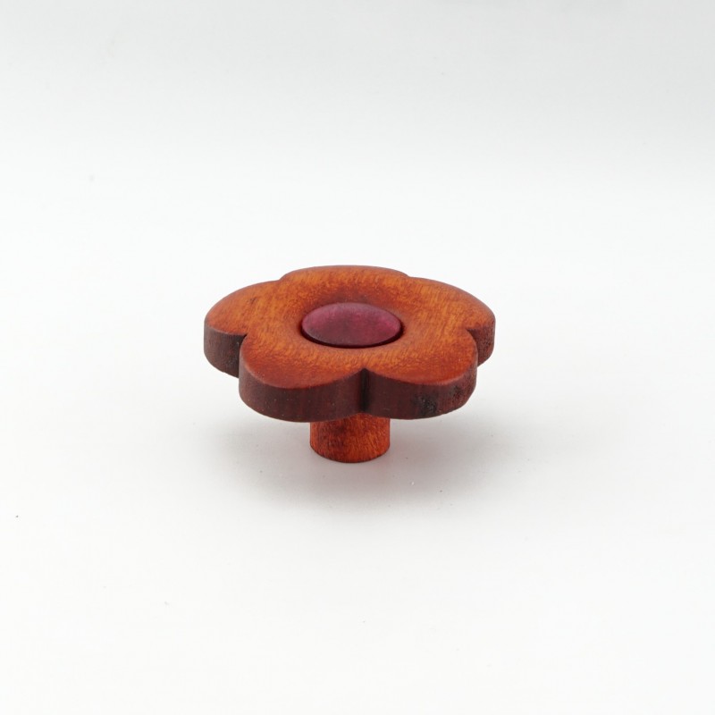 Red Wooden Flower Knob