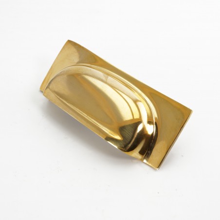 'Hartland' Cup Handle Square Back