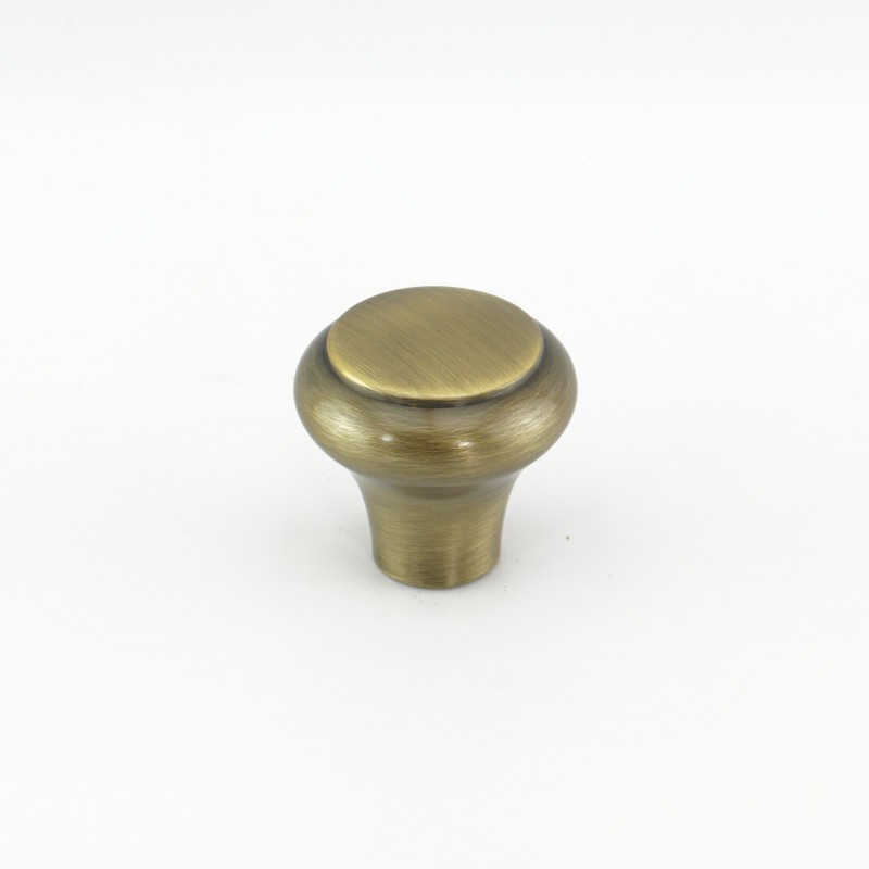 Heritage Stepped Cabinet Knob