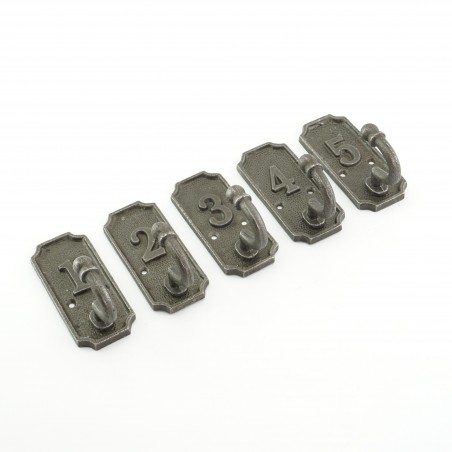 'Calveslake' Coat Pegs 1-5